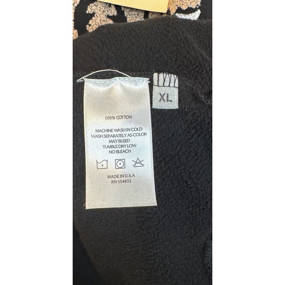 I Stole My Boyfriends Shirt Black Tiger Mama Sweatshirt XL Distressed USA Made - Picture 9 of 9